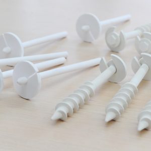 Ceramic hangers and ceramic nails