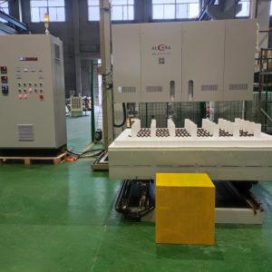 High-efficiency firing furnace with lifting body